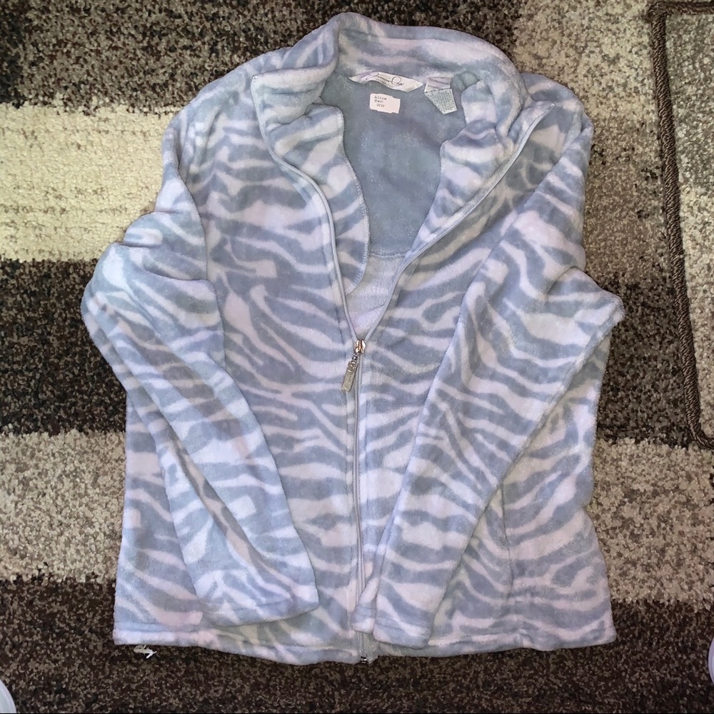 Zebra pattern sweater